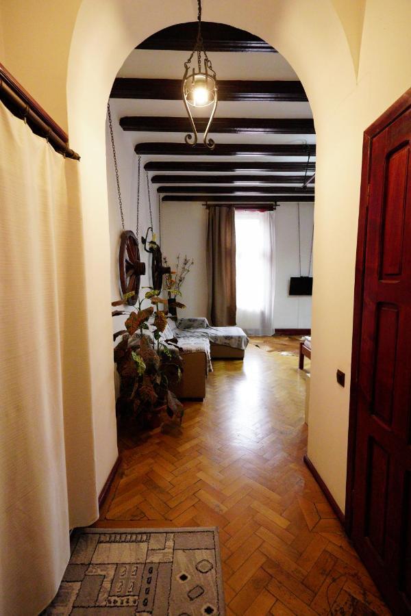 Pensiunea Noemi Brasov Ngoại thất bức ảnh