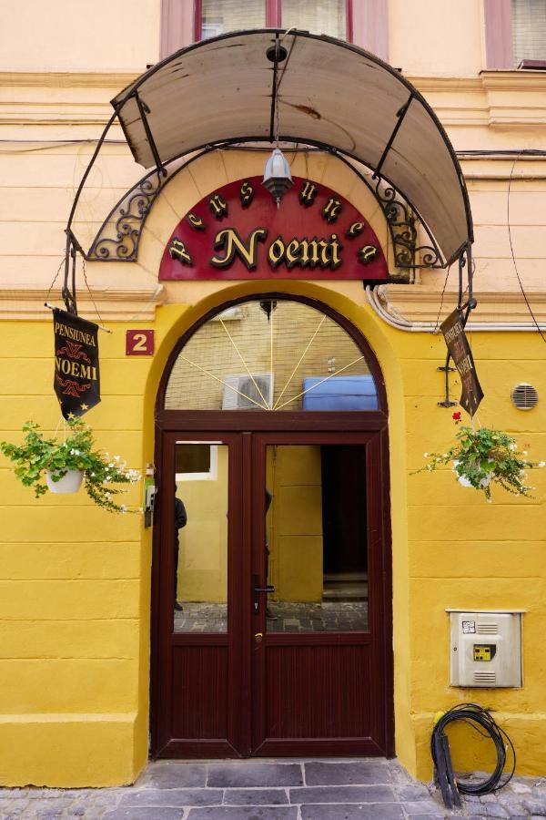 Pensiunea Noemi Brasov Ngoại thất bức ảnh