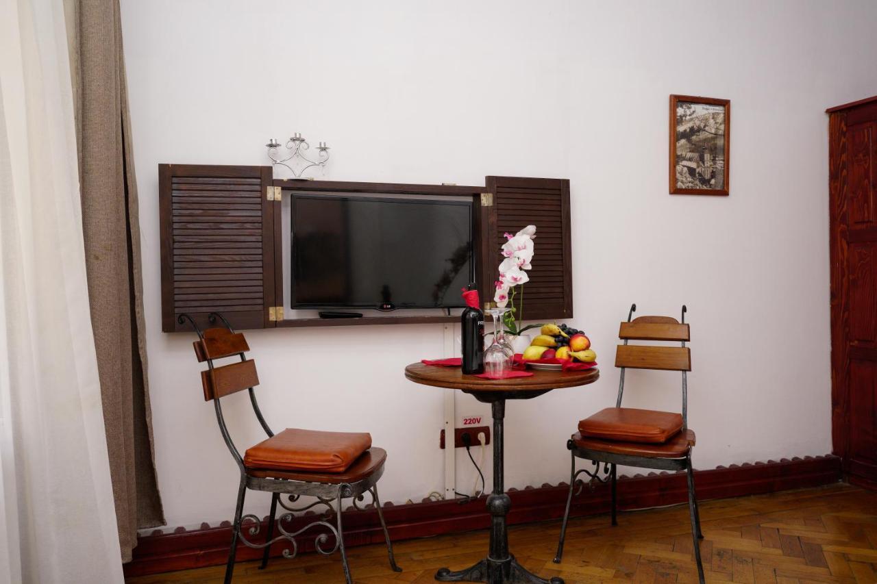 Pensiunea Noemi Brasov Ngoại thất bức ảnh