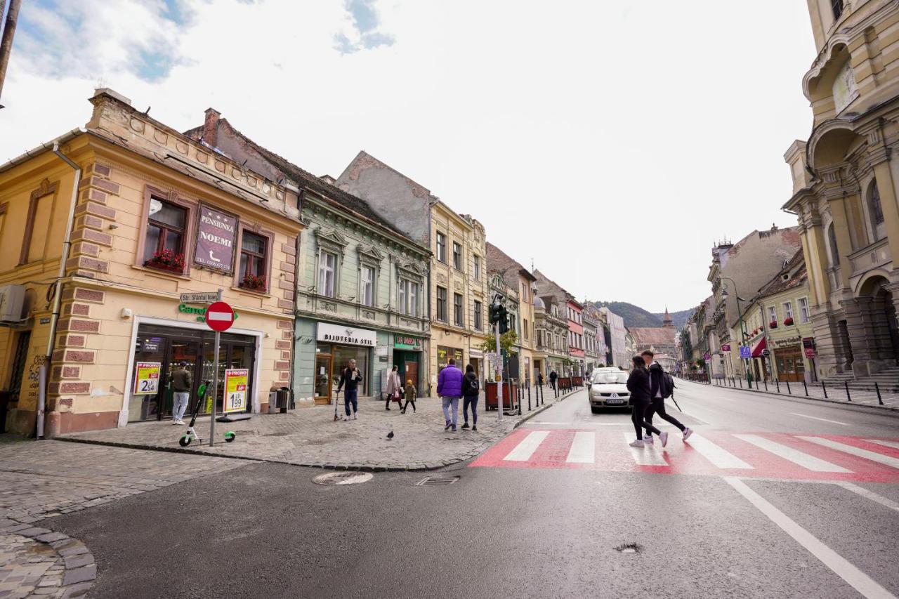 Pensiunea Noemi Brasov Ngoại thất bức ảnh