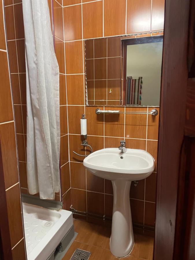 Pensiunea Noemi Brasov Ngoại thất bức ảnh